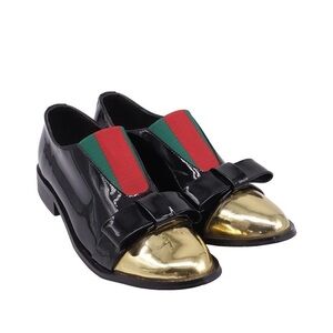 Gucci Black Patent Loafers w/ Gold Toe & Red-Green Stripe - Size 37 - Run Small